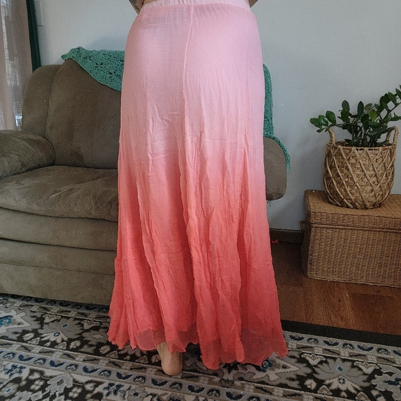 Chicos Pink Ombre Dyed Maxi Skirt Size 8 - Picture 4 of 5